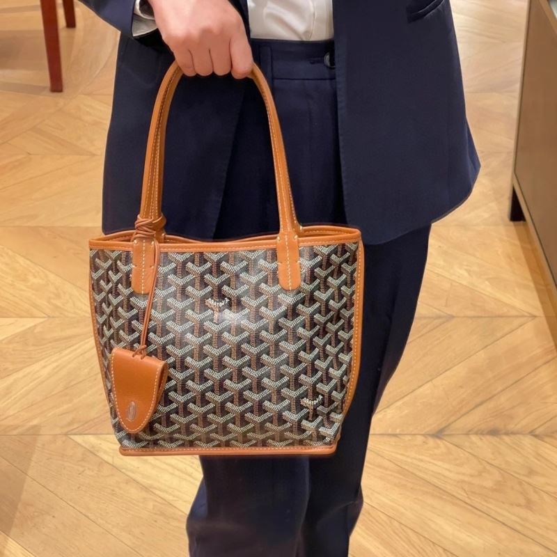 Goyard Shopping Bags